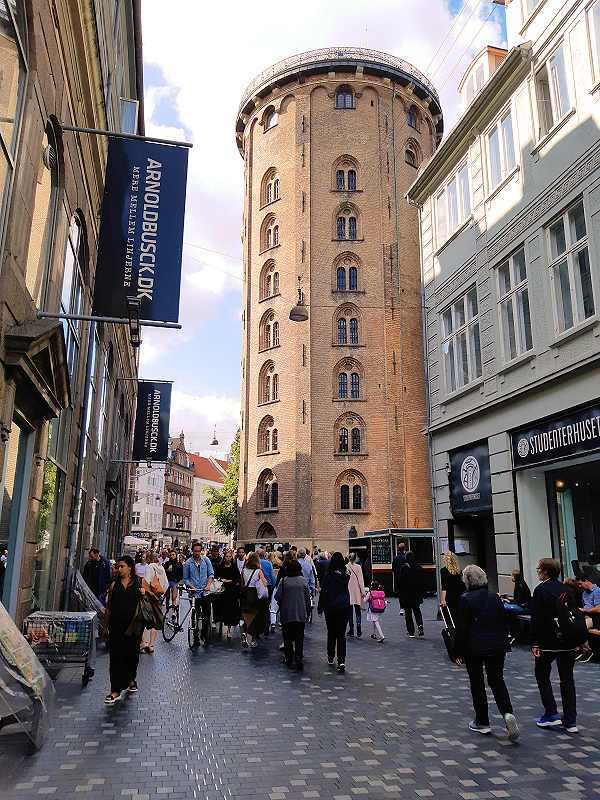 The round tower-Copenhagen.jpg